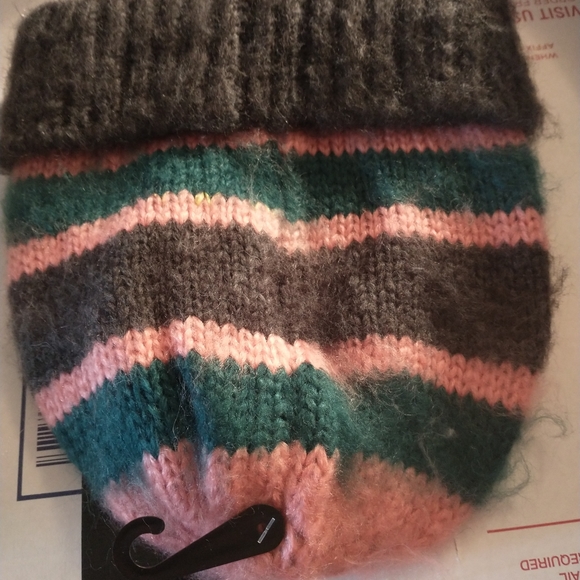 TOPSHOP Ribbed & Cuffed Beanie NEW WITH TAGS - Picture 5 of 8